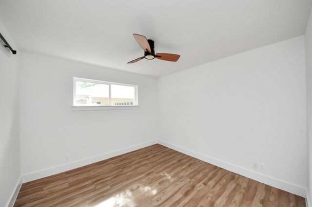 6249 Locke Lane, Houston, TX 77057