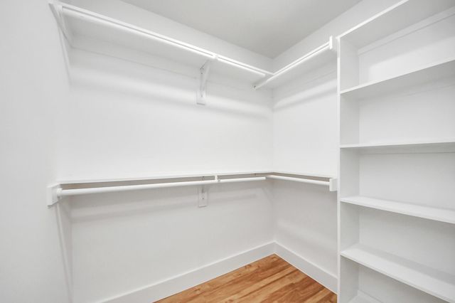 6249 Locke Lane, Houston, TX 77057