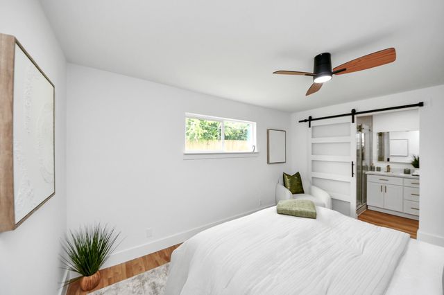 6249 Locke Lane, Houston, TX 77057