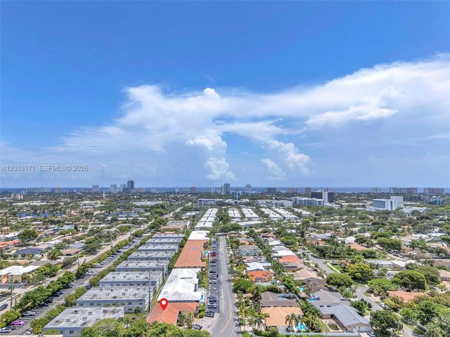 2101 NE 68th Street 202, Fort Lauderdale, FL 33308