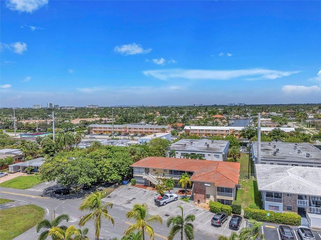 2101 NE 68th Street 202, Fort Lauderdale, FL 33308