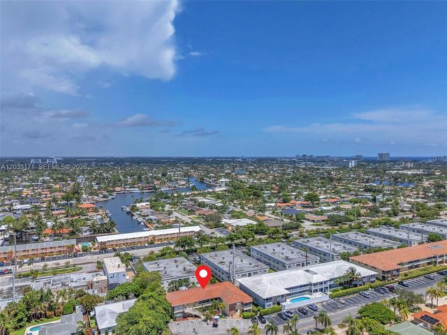 2101 NE 68th Street 202, Fort Lauderdale, FL 33308