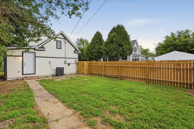 2001 4TH Avenue, Council Bluffs, IA 51501