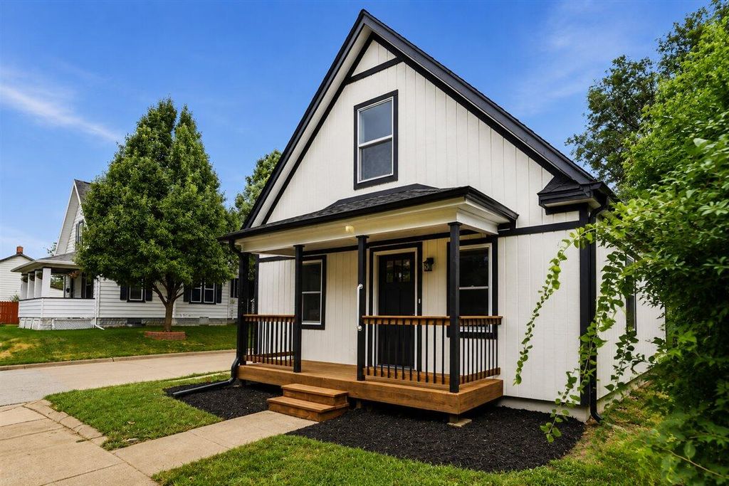 2001 4TH Avenue, Council Bluffs, IA 51501