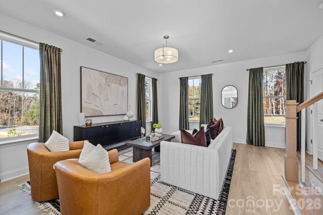 3027 Pointe Town Drive, Charlotte, NC 28208