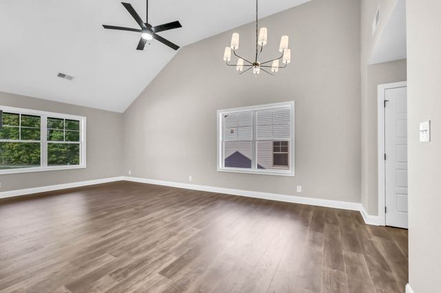 150 Irish Hills, Clarksville, TN 37042