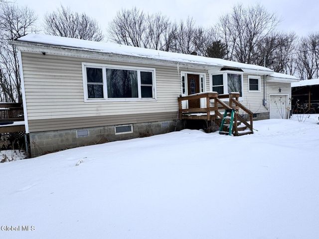 1375 Hudson Avenue, Stillwater, NY 12170