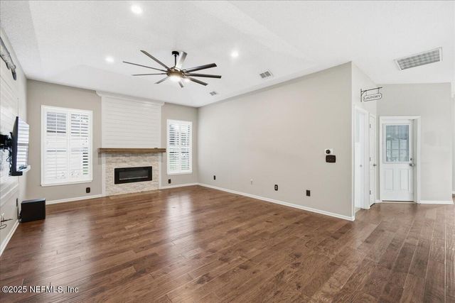 4032 LONICERA Loop, St. Johns, FL 32259