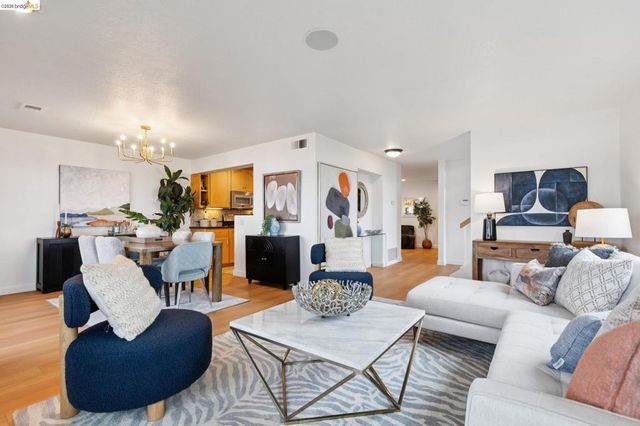 1303 Crown Dr 54, Alameda, CA 94501