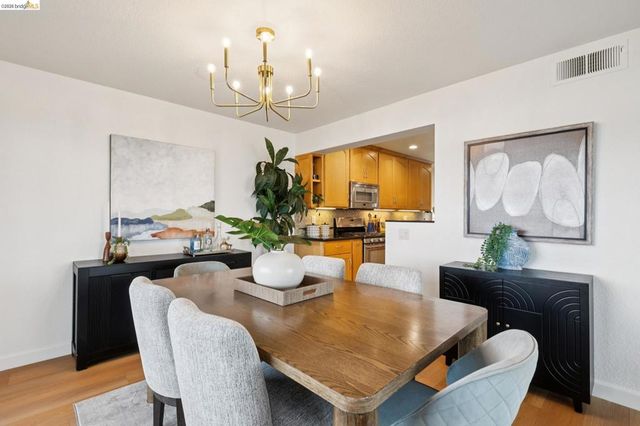 1303 Crown Dr 54, Alameda, CA 94501
