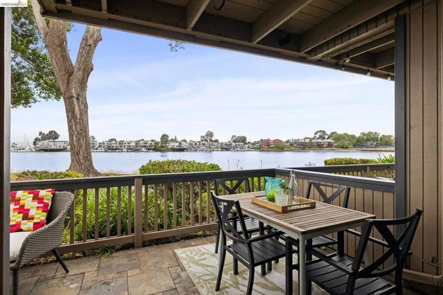 1303 Crown Dr 54, Alameda, CA 94501