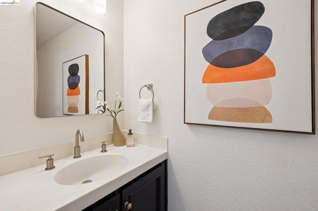1303 Crown Dr 54, Alameda, CA 94501