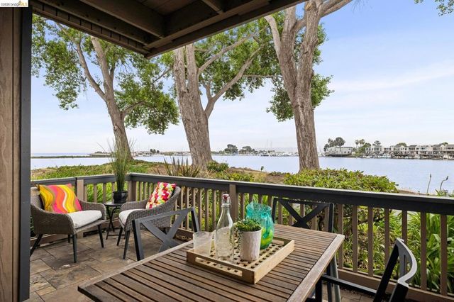 1303 Crown Dr 54, Alameda, CA 94501
