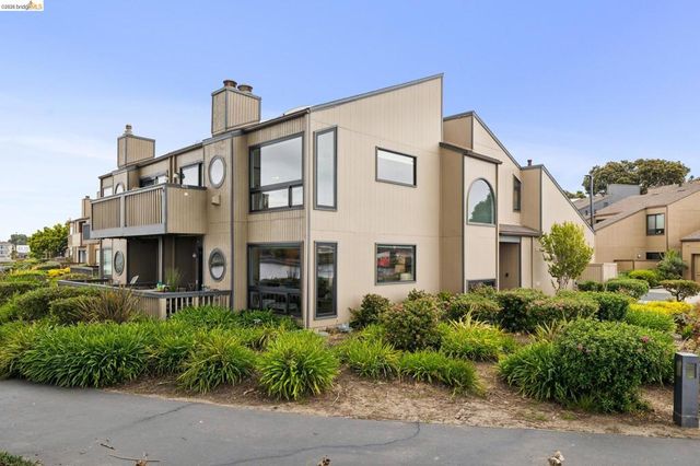 1303 Crown Dr 54, Alameda, CA 94501
