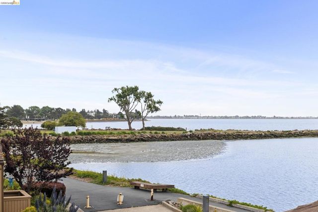 1303 Crown Dr 54, Alameda, CA 94501