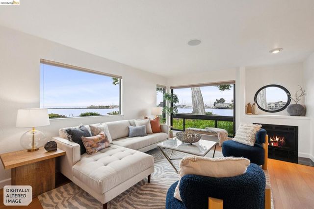 1303 Crown Dr 54, Alameda, CA 94501