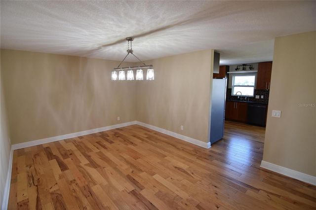 3233 HICKORY TREE ROAD, St Cloud, FL 34772