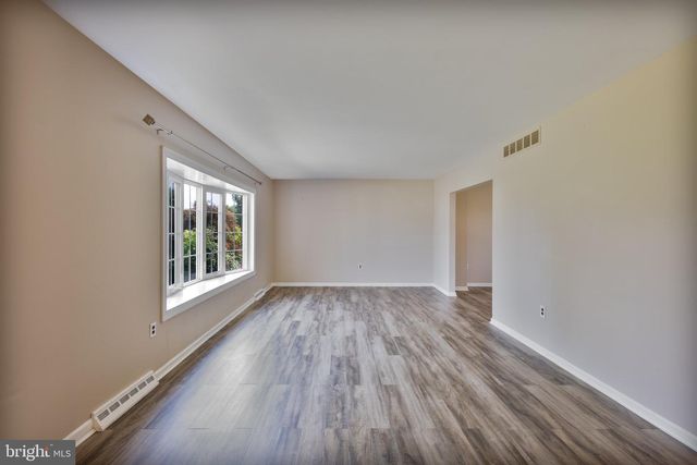 41 DEBORAH PL, Blackwood, NJ 08012