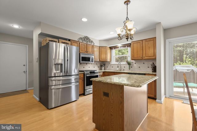 613 SAINT PAUL AVE, Reisterstown, MD 21136