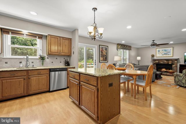 613 SAINT PAUL AVE, Reisterstown, MD 21136