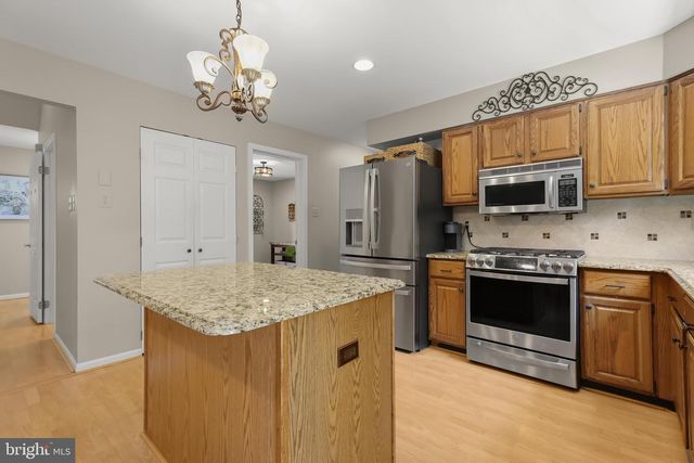 613 SAINT PAUL AVE, Reisterstown, MD 21136