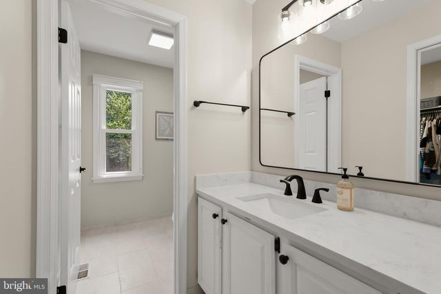 613 SAINT PAUL AVE, Reisterstown, MD 21136