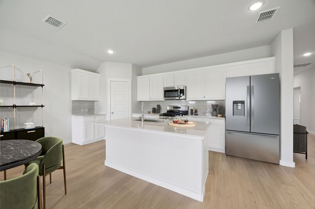 4211 Waco Drive, Farmersville, TX 75442