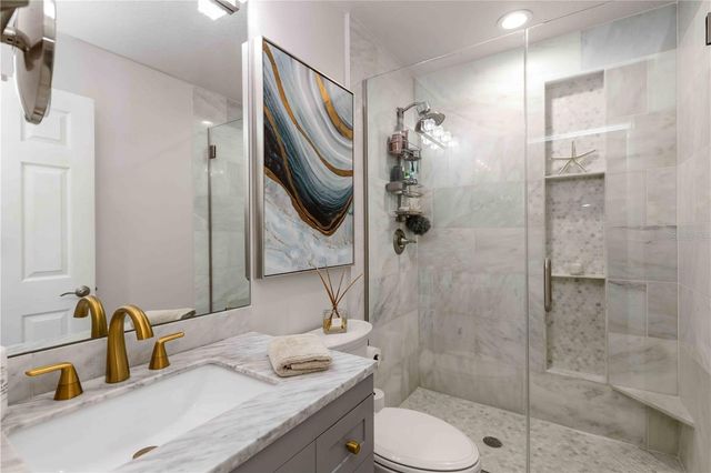 9040 WHITE SAGE LOOP, Lakewood Ranch, FL 34202