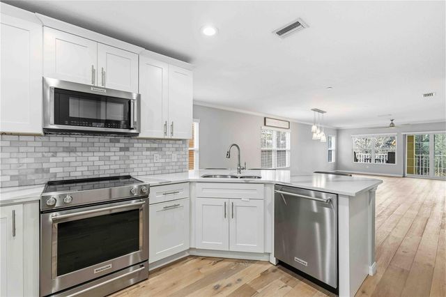 9040 WHITE SAGE LOOP, Lakewood Ranch, FL 34202