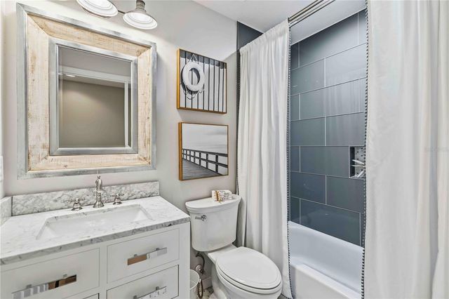 9040 WHITE SAGE LOOP, Lakewood Ranch, FL 34202