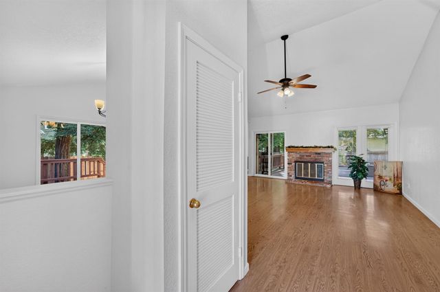 119 Rocky Cove Ct, Folsom, CA 95630