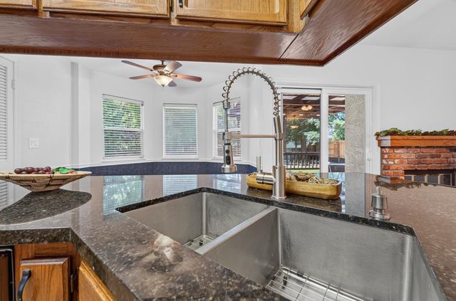 119 Rocky Cove Ct, Folsom, CA 95630