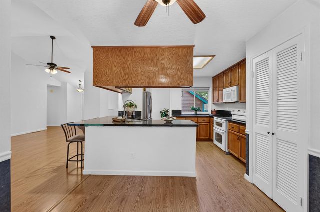 119 Rocky Cove Ct, Folsom, CA 95630