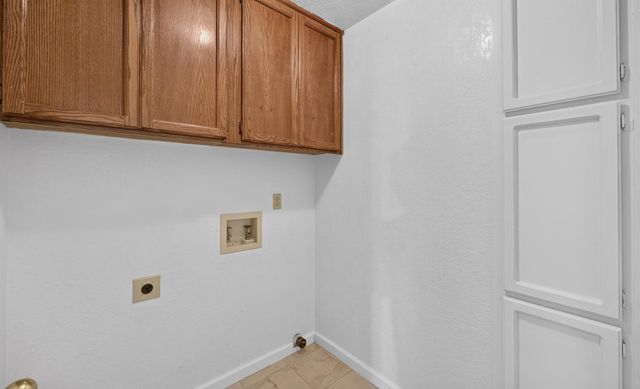 119 Rocky Cove Ct, Folsom, CA 95630