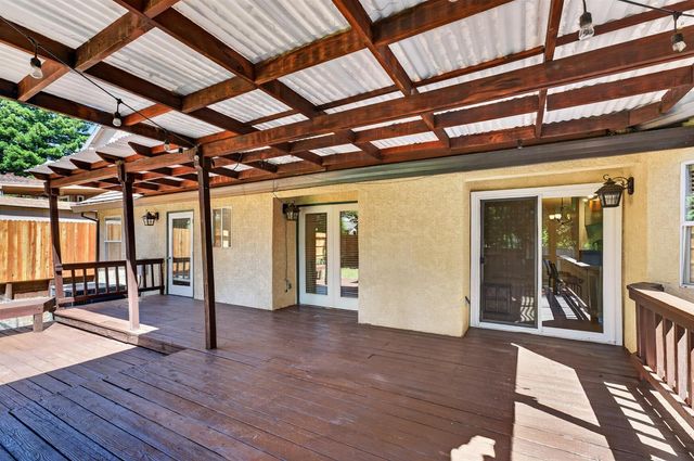 119 Rocky Cove Ct, Folsom, CA 95630