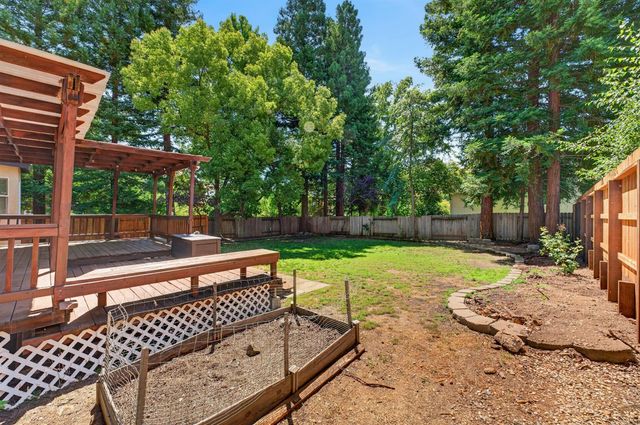 119 Rocky Cove Ct, Folsom, CA 95630