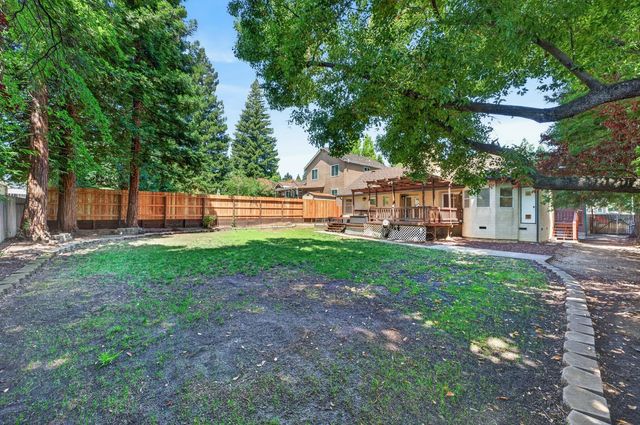 119 Rocky Cove Ct, Folsom, CA 95630