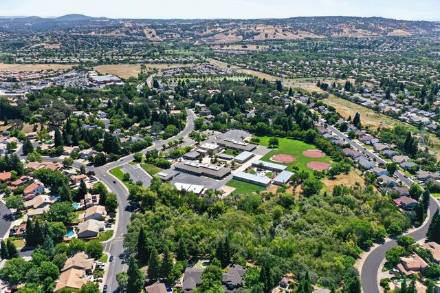 119 Rocky Cove Ct, Folsom, CA 95630