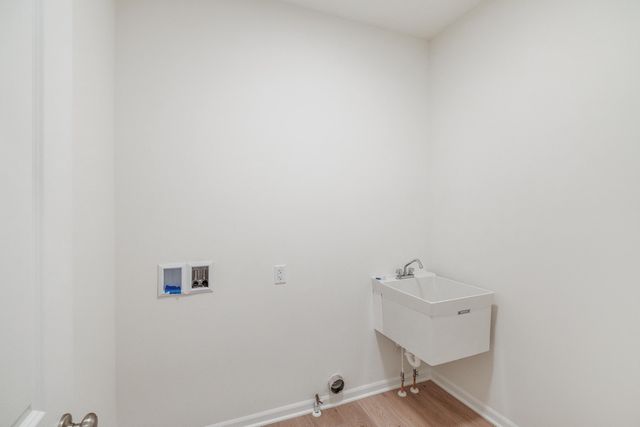 5337 Red Rock Lane, Schererville, IN 46375