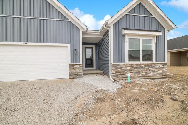 5337 Red Rock Lane, Schererville, IN 46375