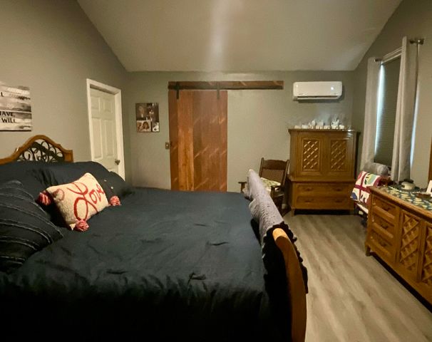 690 Ditch Gap Road, Whitwell, TN 37397