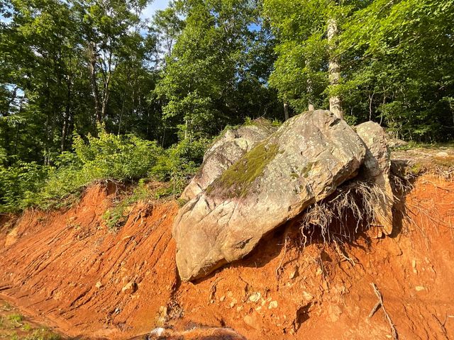 690 Ditch Gap Road, Whitwell, TN 37397