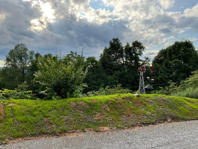 690 Ditch Gap Road, Whitwell, TN 37397