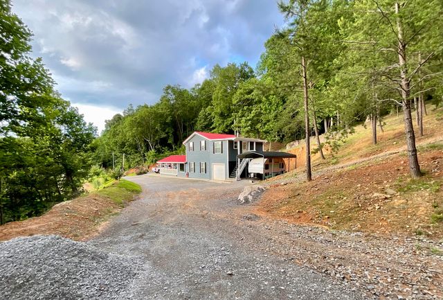 690 Ditch Gap Road, Whitwell, TN 37397