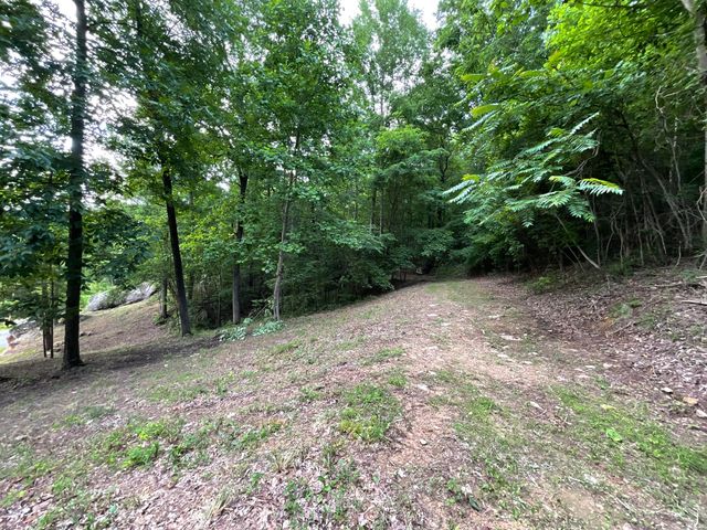 690 Ditch Gap Road, Whitwell, TN 37397