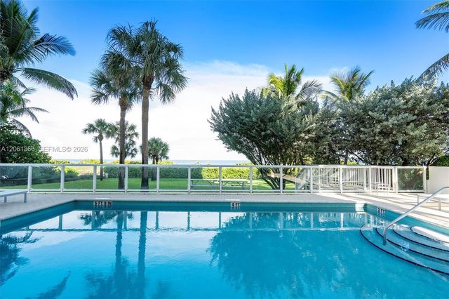 8911 Collins Avenue 802, Surfside, FL 33154