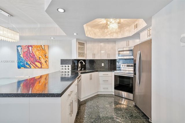 8911 Collins Avenue 802, Surfside, FL 33154