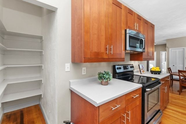 88 Florida Street 2, Boston, MA 02124