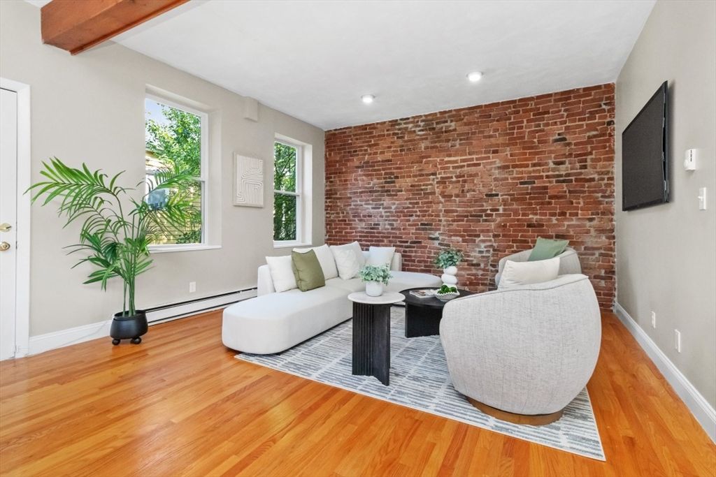 88 Florida Street 2, Boston, MA 02124