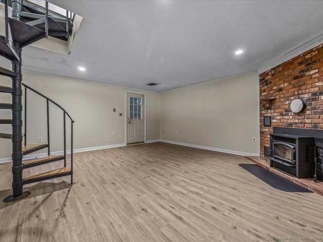 28 Saginaw Trail 28, Guilford, CT 06437